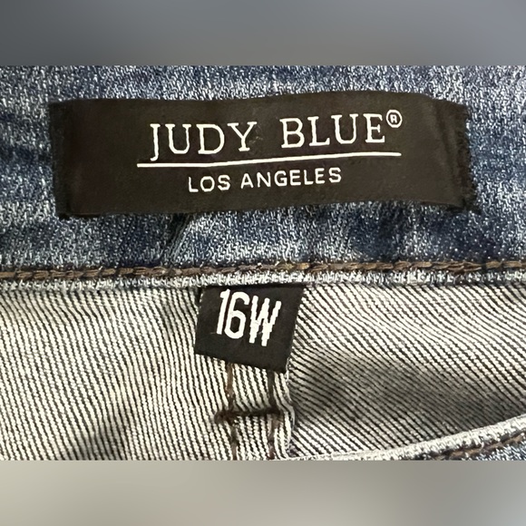 Judy Blue Mid Rise Bootcut Jeans Women's 16W Plaid Patch Adult New - Picture 9 of 14